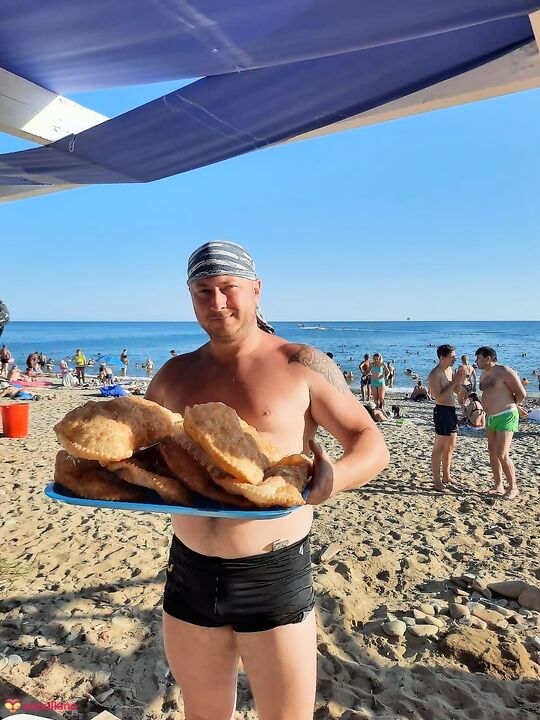 Ищу женщину для совместного досуга