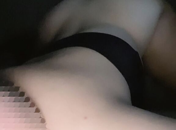 задница😋😋