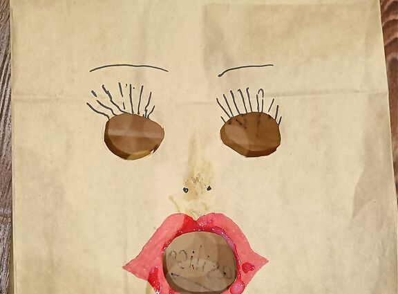 Фотосессия с пакетом на голове! Продолжение в моем Telegram