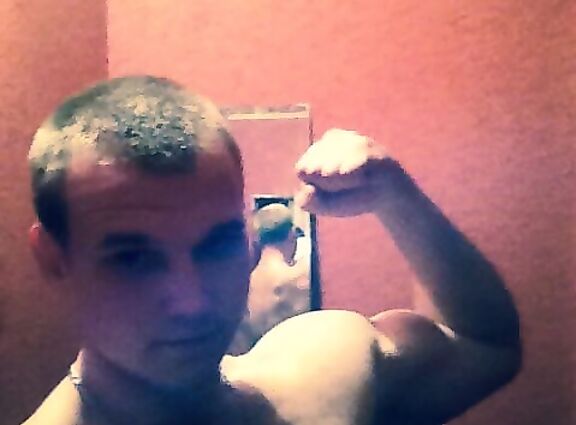 Скромные фото