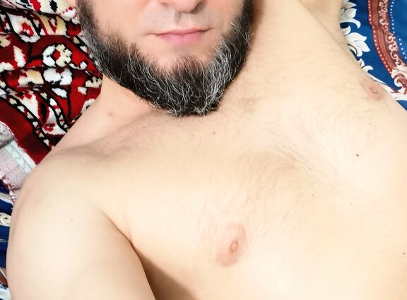 С любовью к вам и горячим сексом!